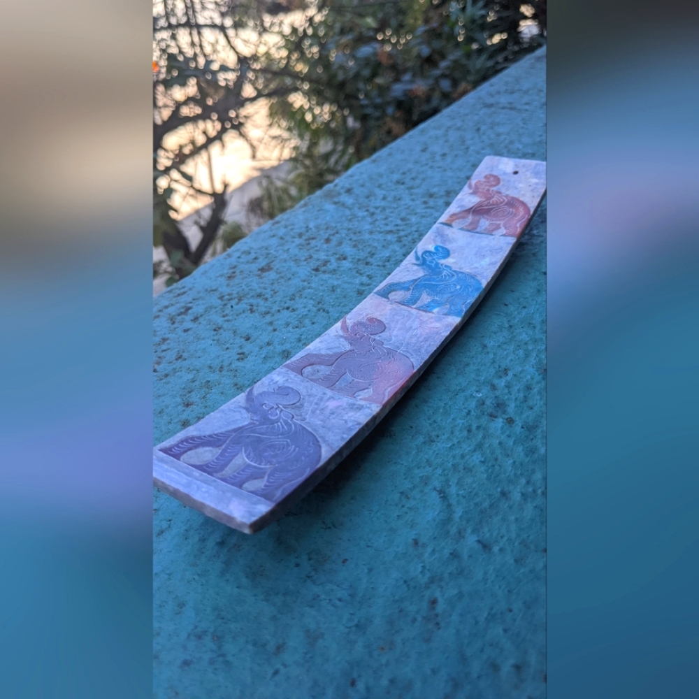 🔆BLOW OUT SALE 🙀 soapstone elephant incense holder, new